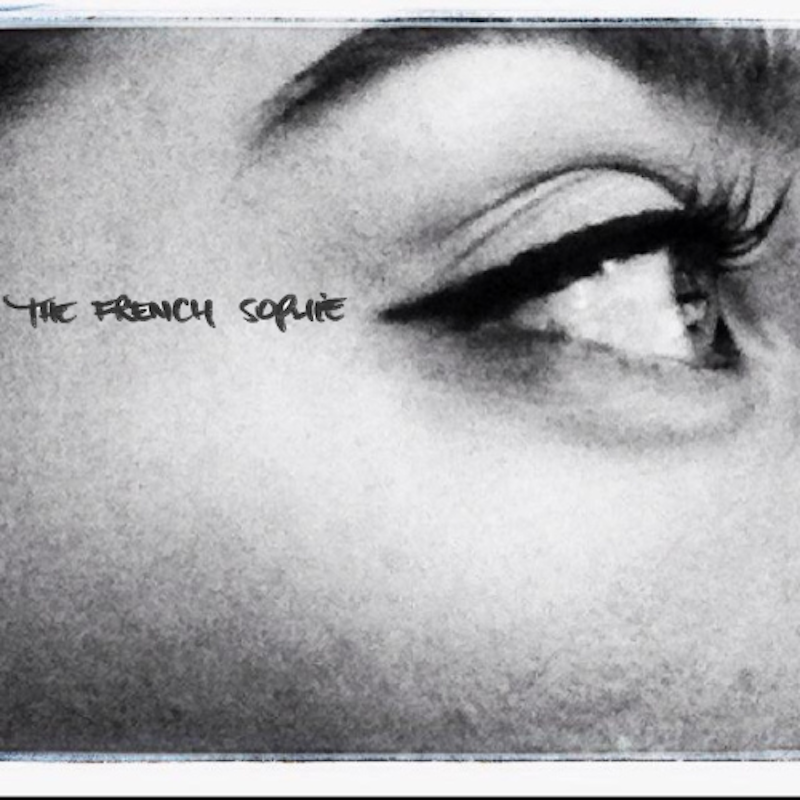 THE-FRENCH-SOPHIE-LOGO-EYE-2